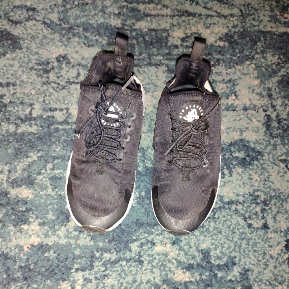 Nike Air Huarache Running Shoes